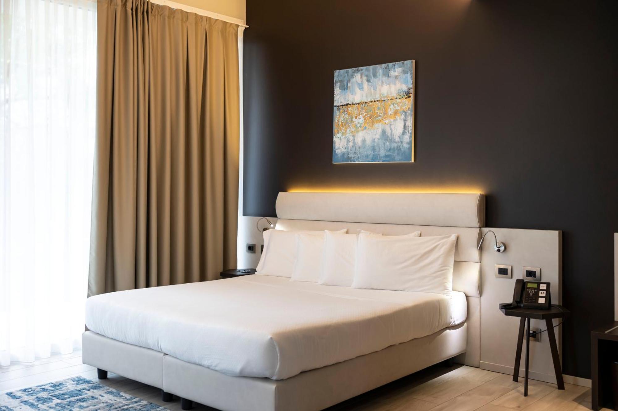 Vision Hotel Пескьера-дель-Гарда Номер фото